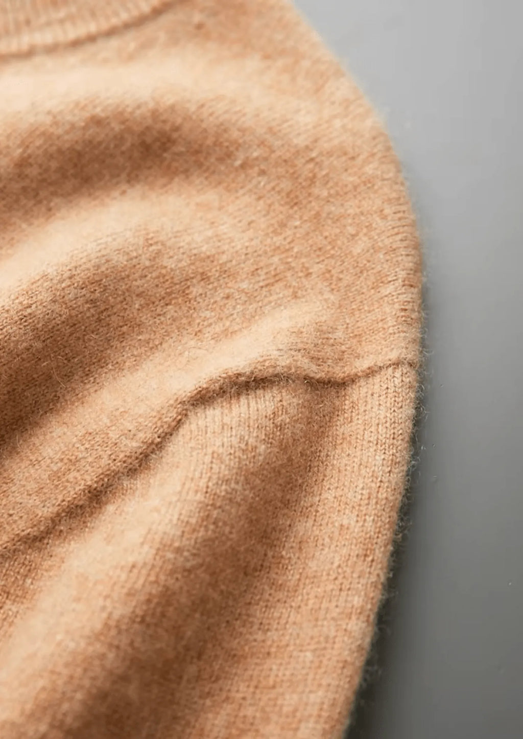 T-Shirt Cashmere Girocollo