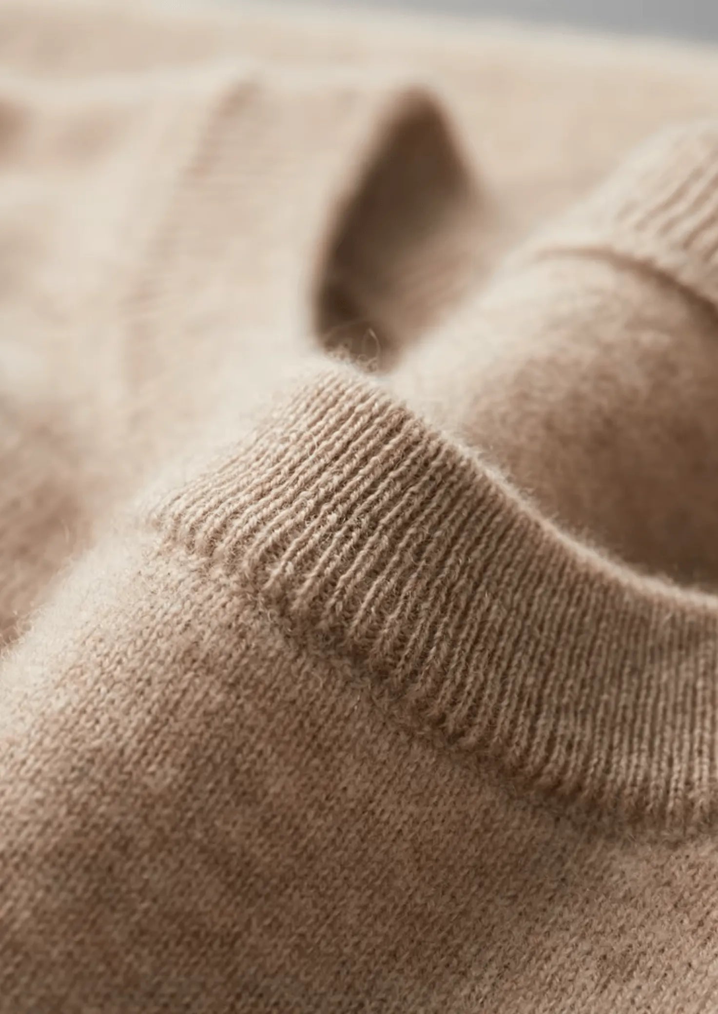 T-Shirt Cashmere Girocollo