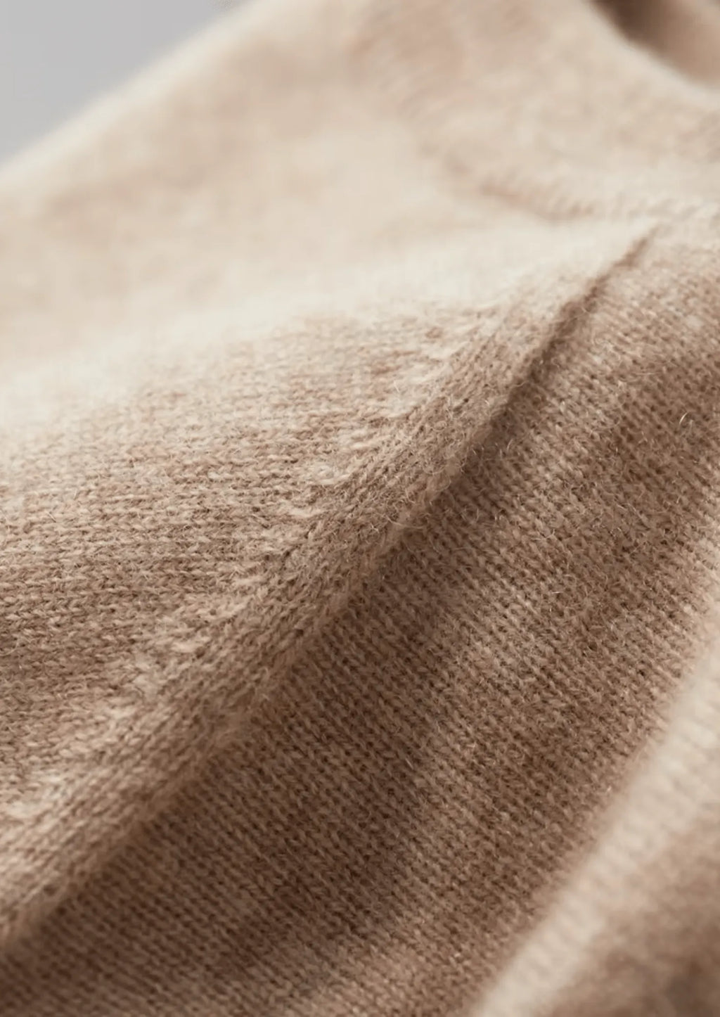 T-Shirt Cashmere Girocollo