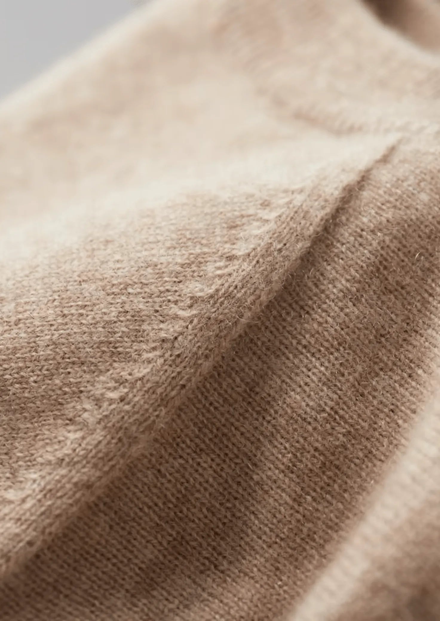 T-Shirt Cashmere Girocollo